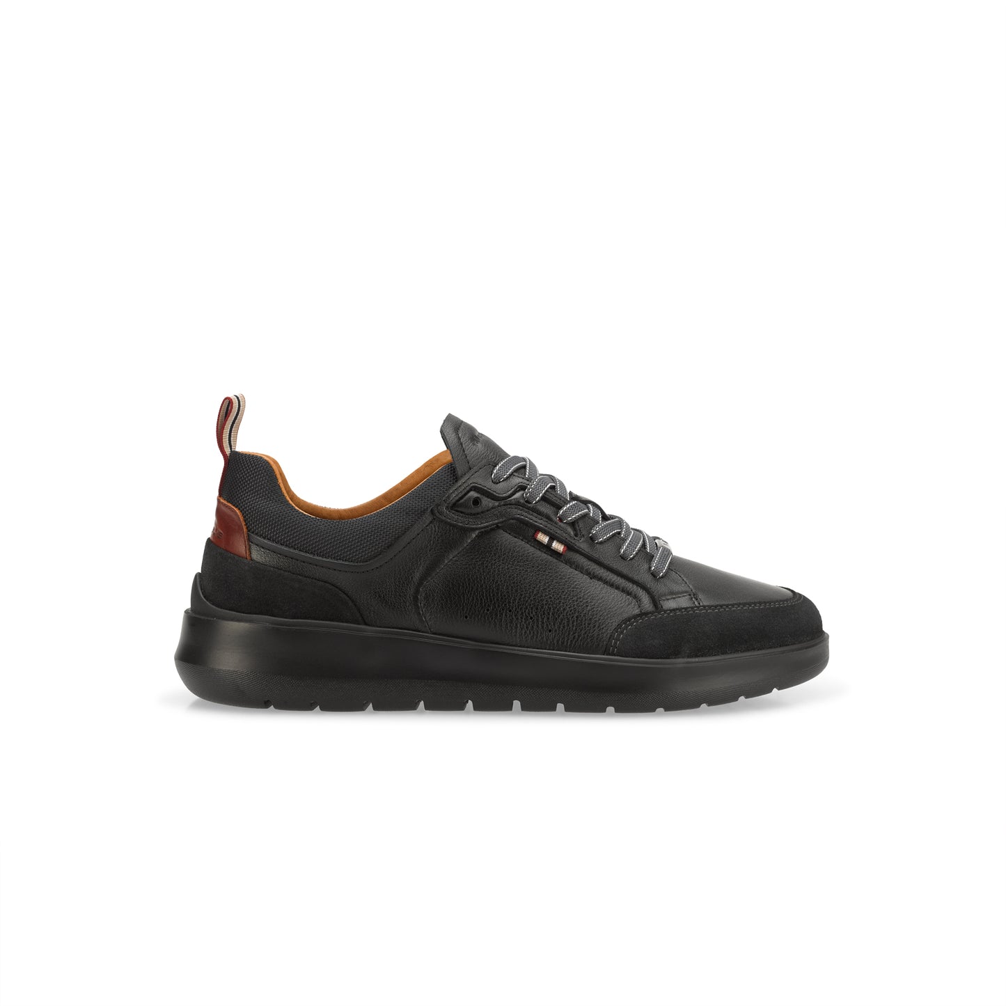 Ambitious Black HOVER Comfort Trainer
